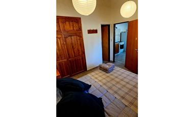 SE ALQUILA DEPARTAMENTO DE UN DORMITORIO EN EL CENTRO DE EL BOLSÓN