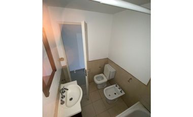 Departamento 2 ambientes en ALQUILER, Buenos Aires al 600 Castelar.