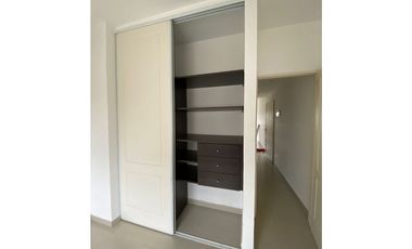 Departamento 2 ambientes en ALQUILER, Buenos Aires al 600 Castelar.