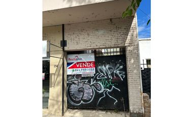 Vendemos terreno de 700 m2 sobre Av. Martín, Godoy Cruz, Mendoza