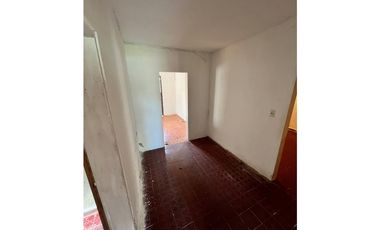 Se vende Casa en Maria Grande sobre Av. Argentina