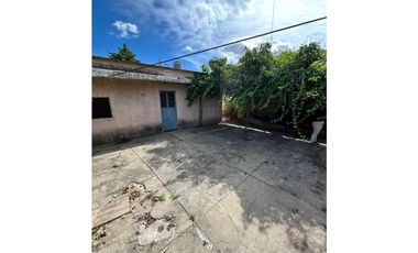 Se vende Casa en Maria Grande sobre Av. Argentina