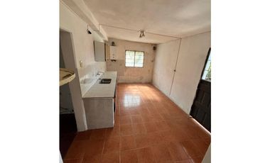 Se vende Casa en Maria Grande sobre Av. Argentina