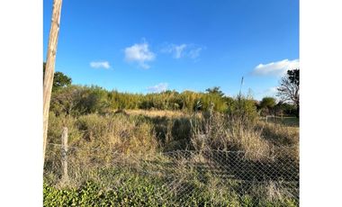Se vende Lote amplio en Maria Grande