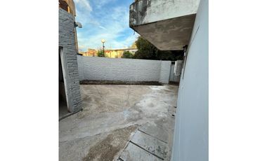Se vende casa en maria grande calle 20 de septiembre