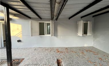 Se vende casa en maria grande calle 20 de septiembre