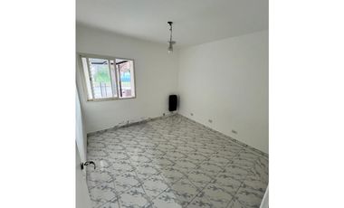 Se vende casa en maria grande calle 20 de septiembre