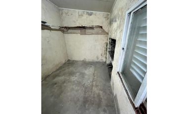 Se vende casa en maria grande calle 20 de septiembre