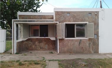 SE VENDE CASA EN VIALE ENTRE RIOS