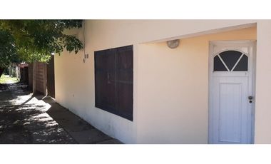 SE VENDE CASA CON LOCAL EN MARIA GRANDE