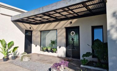 Alquiler Canning Barrio Cerrado Hermosa Casa de 3 dormitorios Garleria y Pileta