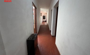 Casa en venta c/ cochera en Cuyaya