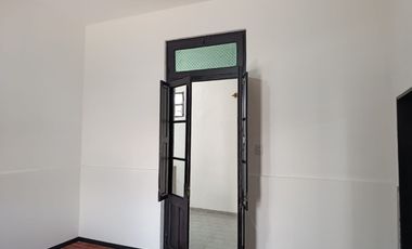 Departamento Tipo Casa en alquiler en Moron Sur