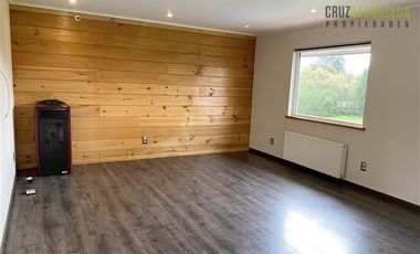 Casa en Arriendo en Parque Stocker km 2.5 camino a Ensenada, costado Santa Otilia