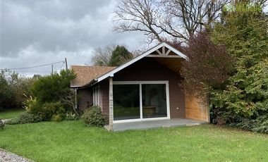 Casa en Arriendo en Parque Stocker km 2.5 camino a Ensenada, costado Santa Otilia