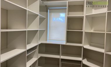 Casa en Arriendo en Parque Stocker km 2.5 camino a Ensenada, costado Santa Otilia