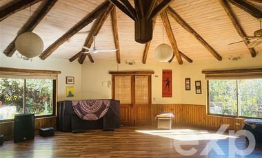 Casa en Venta en El Arrayán Lo Barnechea