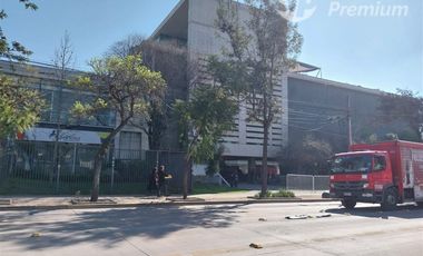 Local Comercial en Arriendo en Cercano a municipalidad de Recoleta