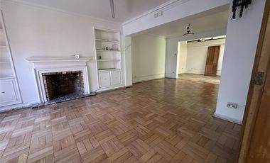 Casa en Arriendo en Canada/ Hospital El Salvador