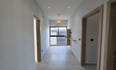 Casa en Venta Punta Tiburon / de 3 niveles