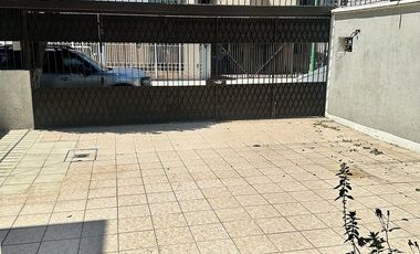 RENTO CASA EN PASEOS DE TAXQUEÑA, COYOACAN