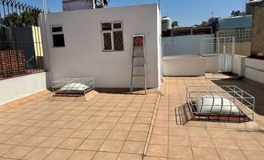 RENTO CASA EN PASEOS DE TAXQUEÑA, COYOACAN