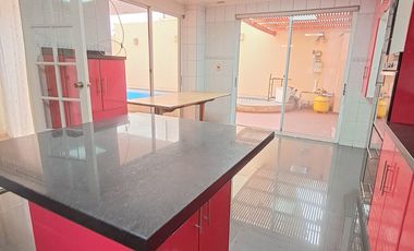 VENTA AMPLIA CASA CON EXCELENTE PLUSVALÍA