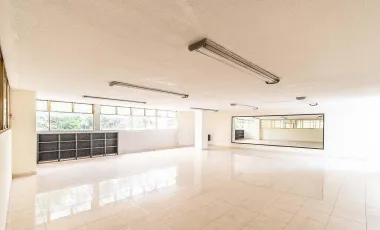Edificio en renta en La Paz, Puebla, Puebla