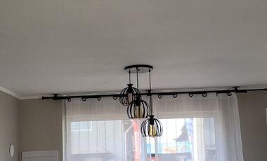 ARRIENDO HERMOSA  CASA  Y REMODELADA EN BARRIO TRANQUILO