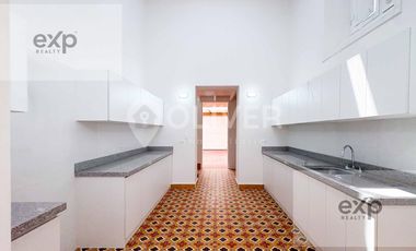 Casa histórica remodelada en venta Chorrillos 4 frentes