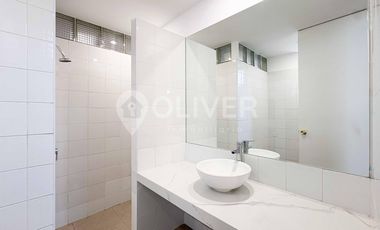 Casa histórica remodelada en venta Chorrillos 4 frentes