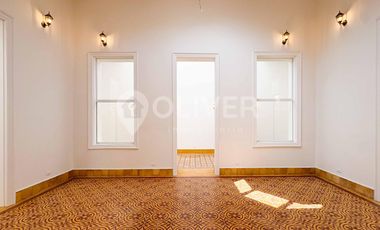 Casa histórica remodelada en venta Chorrillos 4 frentes