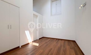 Casa histórica remodelada en venta Chorrillos 4 frentes