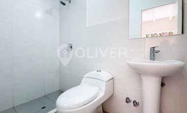 Casa histórica remodelada en venta Chorrillos 4 frentes