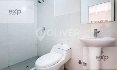Casa histórica remodelada en venta Chorrillos 4 frentes