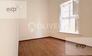 Casa histórica remodelada en venta Chorrillos 4 frentes