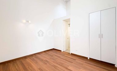 Casa histórica remodelada en venta Chorrillos 4 frentes