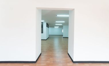 Oficina En Arriendo Barrio Versalles