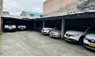 VENDO PARQUEADERO GRANDE CON BODEGA O LOCAL COMERCIAL