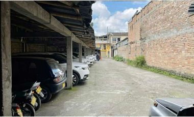 VENDO PARQUEADERO GRANDE CON BODEGA O LOCAL COMERCIAL