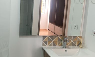 Arriendo apto en milla de oro
