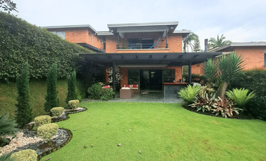 HERMOSA CASA CAMPESTRE EN RENTA EN EL ESCOBERO