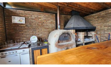 OPORTUNIDAD! Hermosa Casa Hijuelas