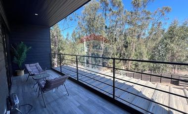 Casa nueva con vista a Punta de Lobos de 4D + 3B