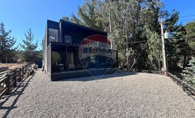 Casa nueva con vista a Punta de Lobos de 4D + 3B