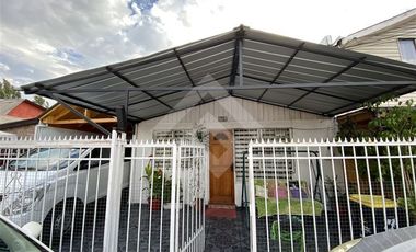 Casa en Venta en Av. Ferrocarril / AV. 3 Poniente