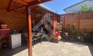 Casa en Venta en Av. Ferrocarril / AV. 3 Poniente