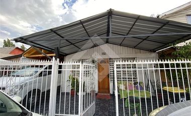 Casa en Venta en Av. Ferrocarril / AV. 3 Poniente