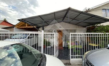 Casa en Venta en Av. Ferrocarril / AV. 3 Poniente