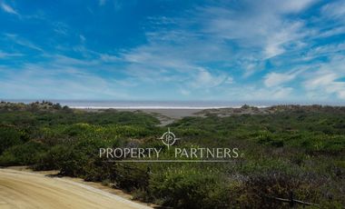 Pichilemu, Maravilloso terreno en Condominio a pasos del mar